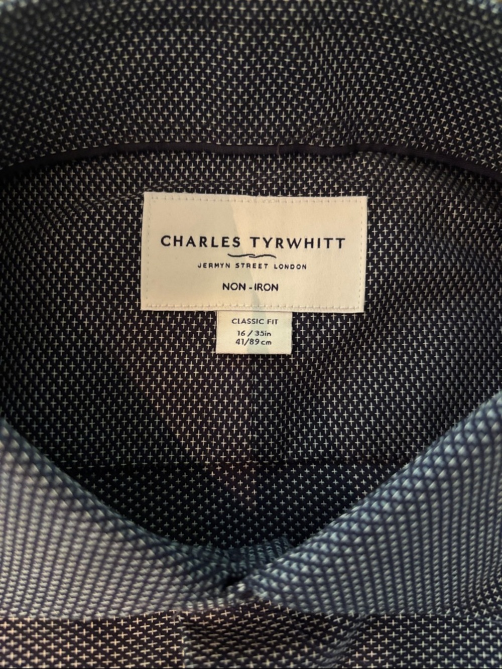 Charles Tyrwhitt Navy Shirt with White Micro-Pattern NWOT never worn
